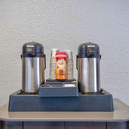 Motel 6-Albuquerque, Nm - Midtown Экстерьер фото