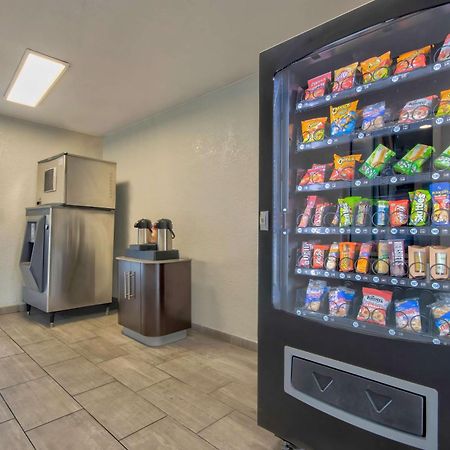 Motel 6-Albuquerque, Nm - Midtown Экстерьер фото