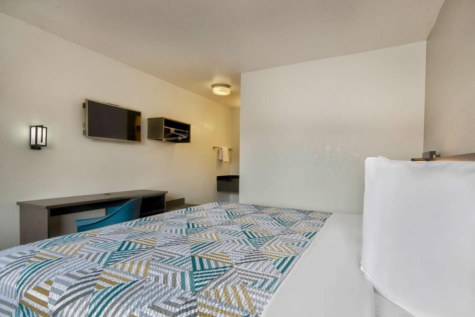Motel 6-Albuquerque, Nm - Midtown Экстерьер фото