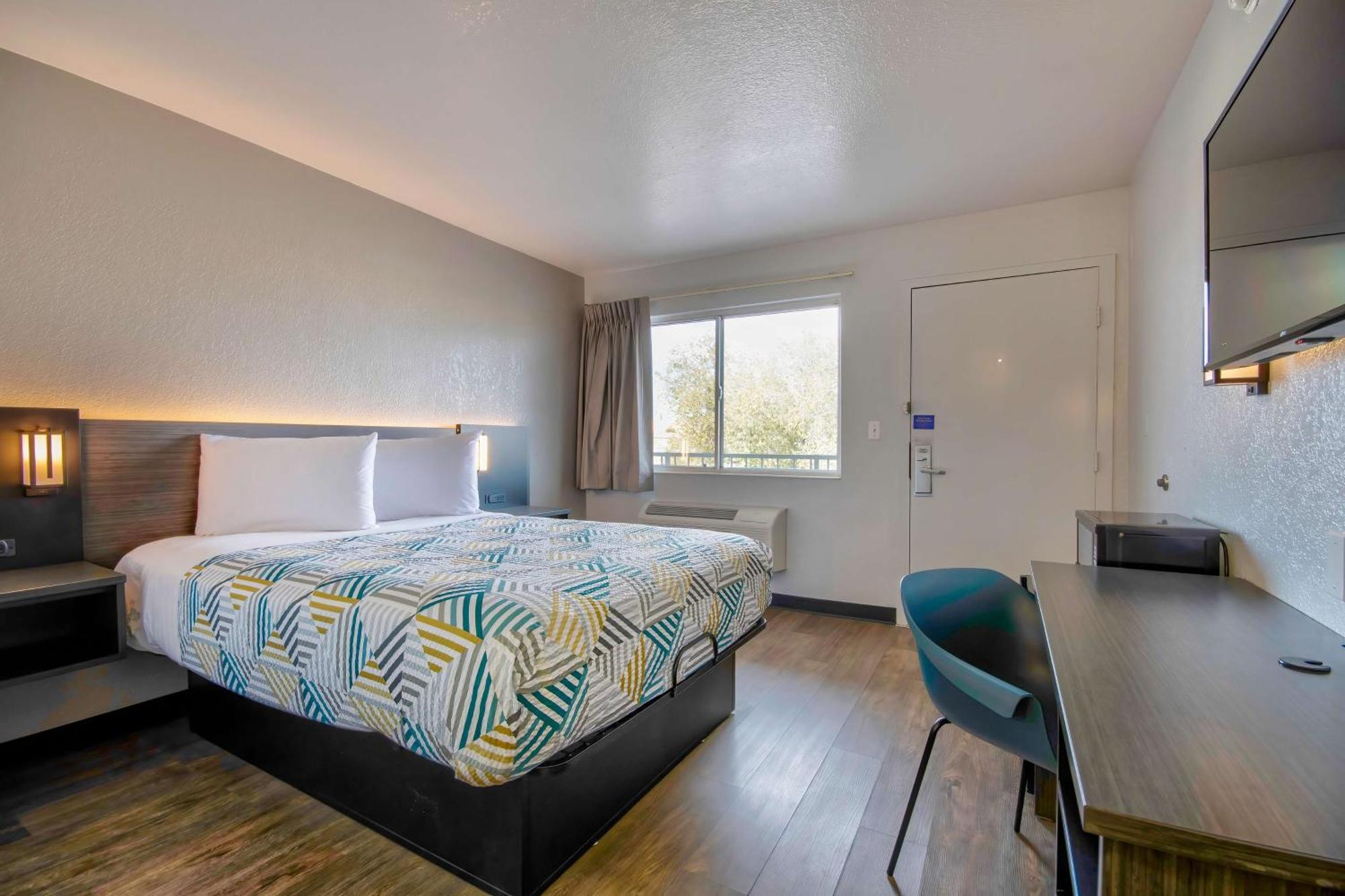 Motel 6-Albuquerque, Nm - Midtown Экстерьер фото